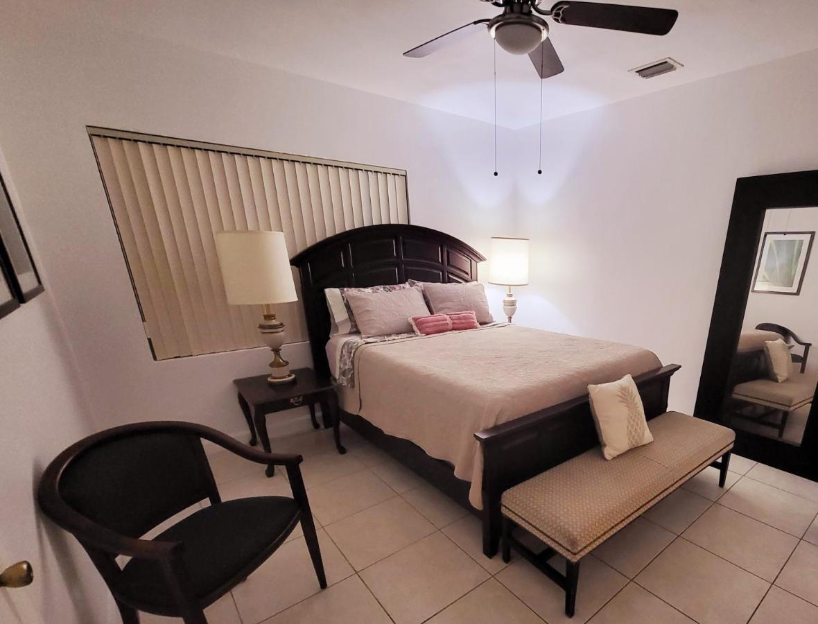 Royal Poinciana Stay Miami Springs Kültér fotó